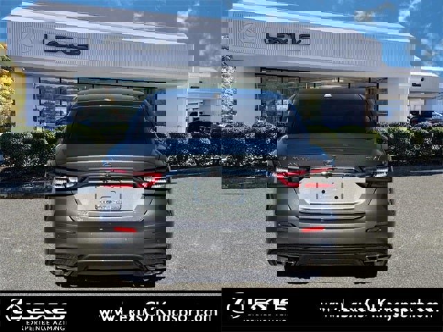 Used 2020 Nissan Maxima 3.5 SV w/ Floor Mat Group image 4