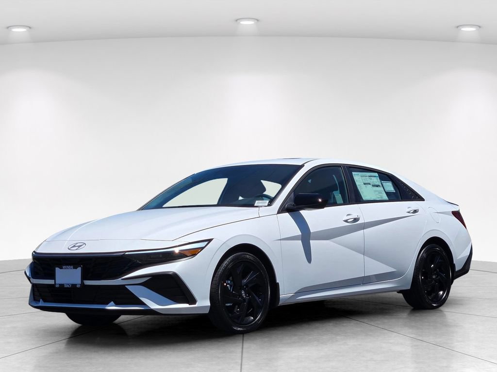 New 2026 Hyundai Elantra SEL Sport FWD image 8