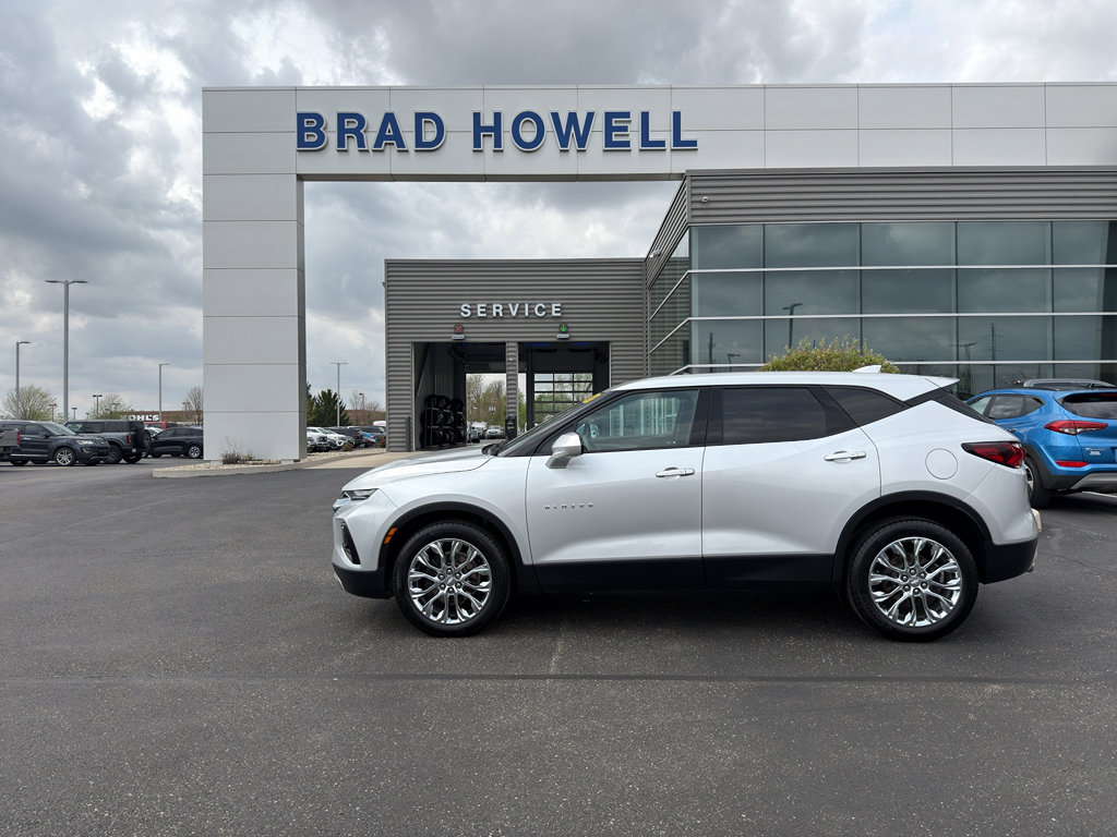 Used 2021 Chevrolet Blazer LT FWD image 1