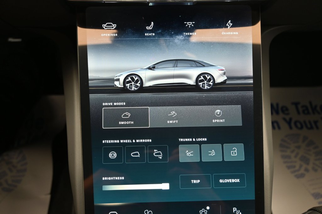 Used 2023 Lucid Air Pure AWD/4WD image 24
