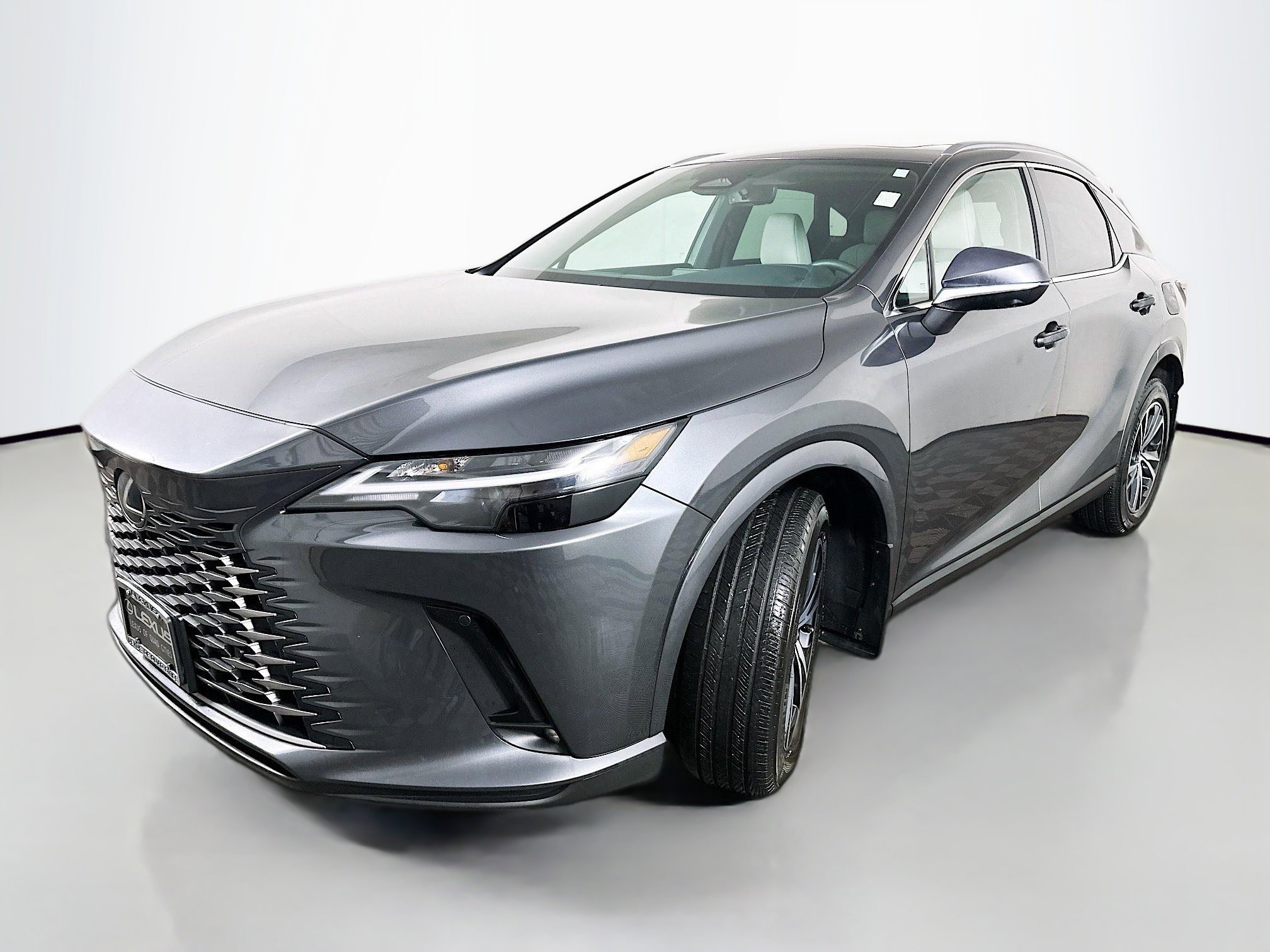 Used 2025 Lexus RX 350 Premium w/ Convenience Package image 3