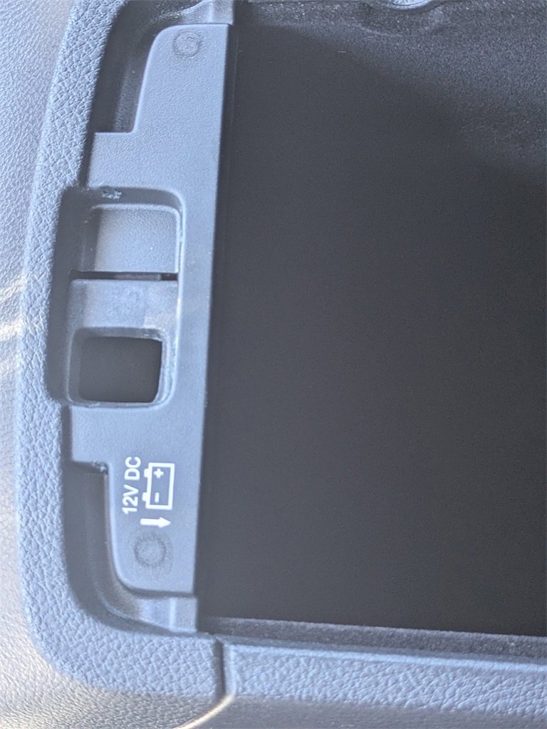 Used 2022 Jeep Grand Cherokee Laredo X image 24