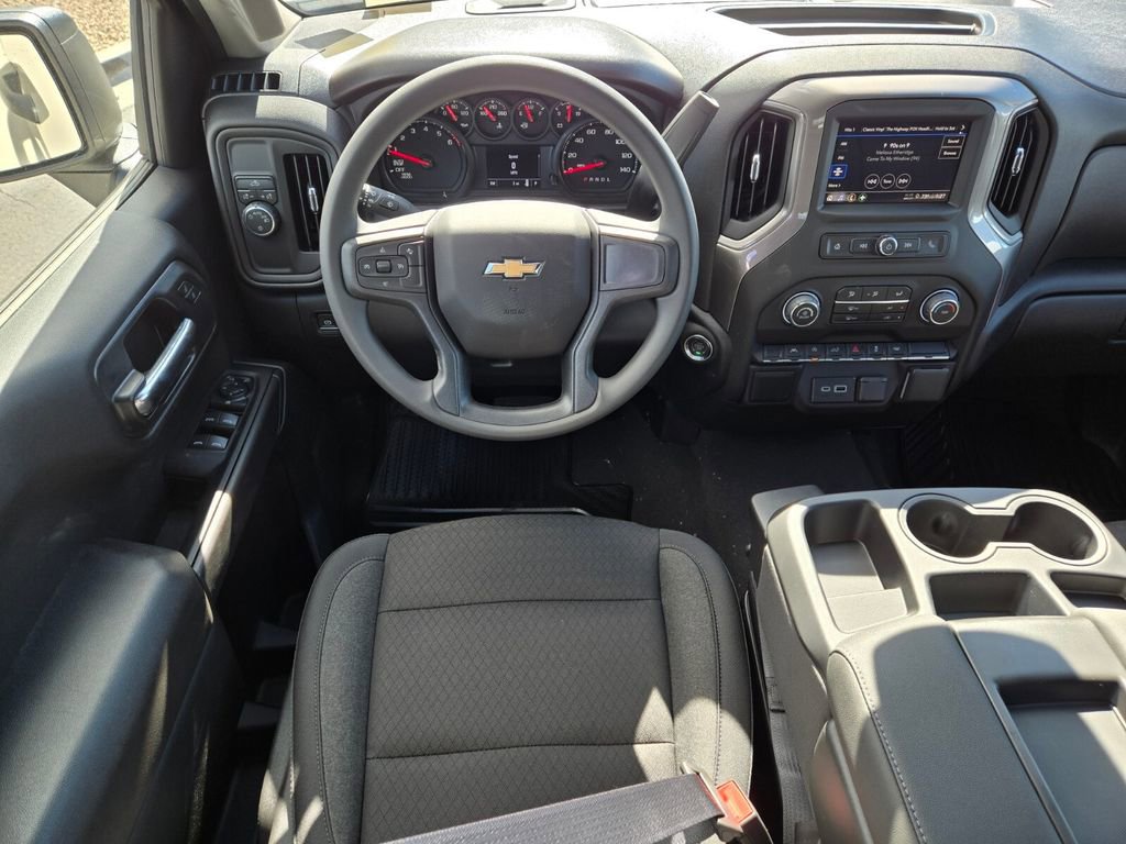 Used 2026 Chevrolet Silverado 1500 Custom image 8