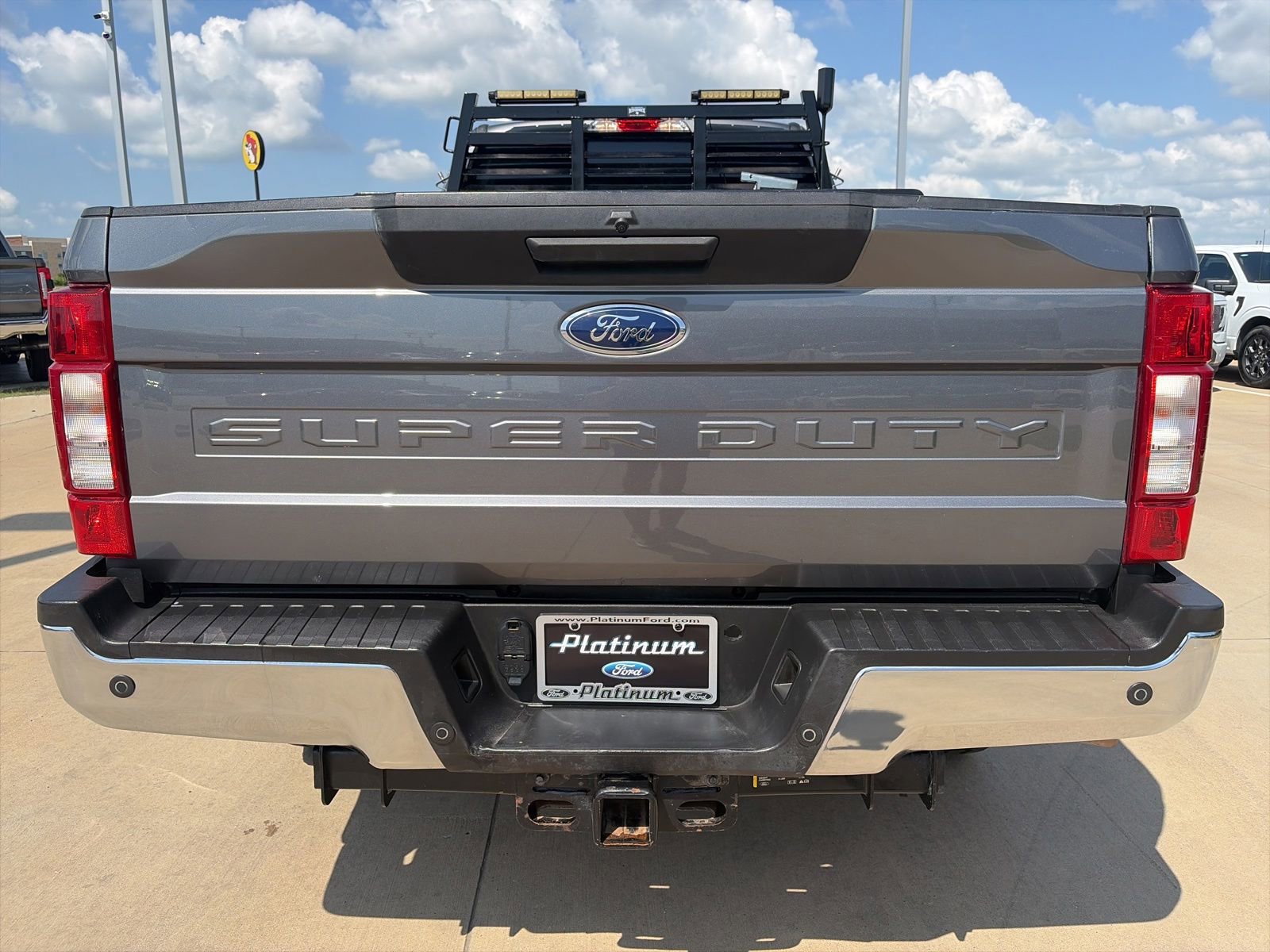 Used 2022 Ford F250 XLT w/ XLT Value Package AWD/4WD image 4