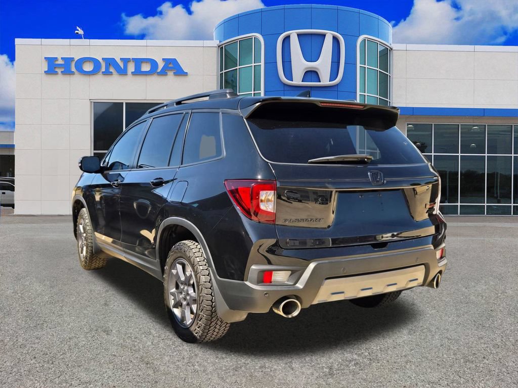 Used 2024 Honda Passport TrailSport image 4