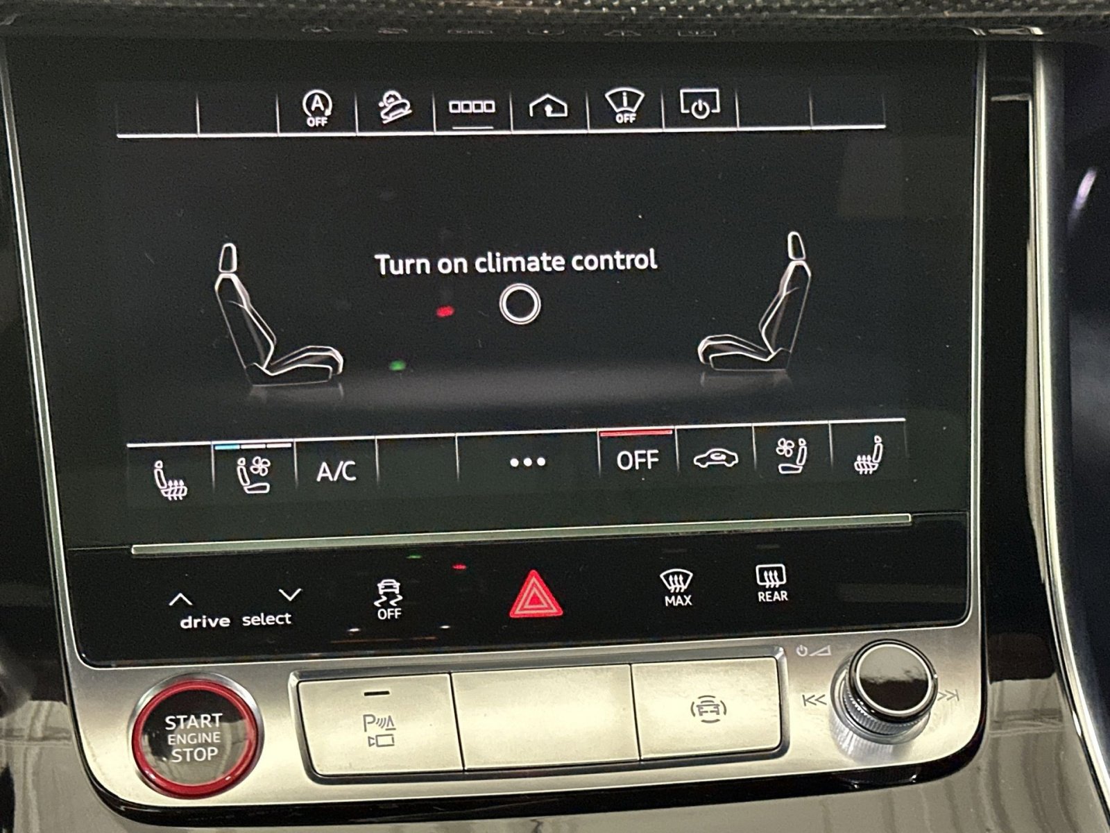 Used 2022 Audi SQ8 Prestige w/ Prestige Package image 25