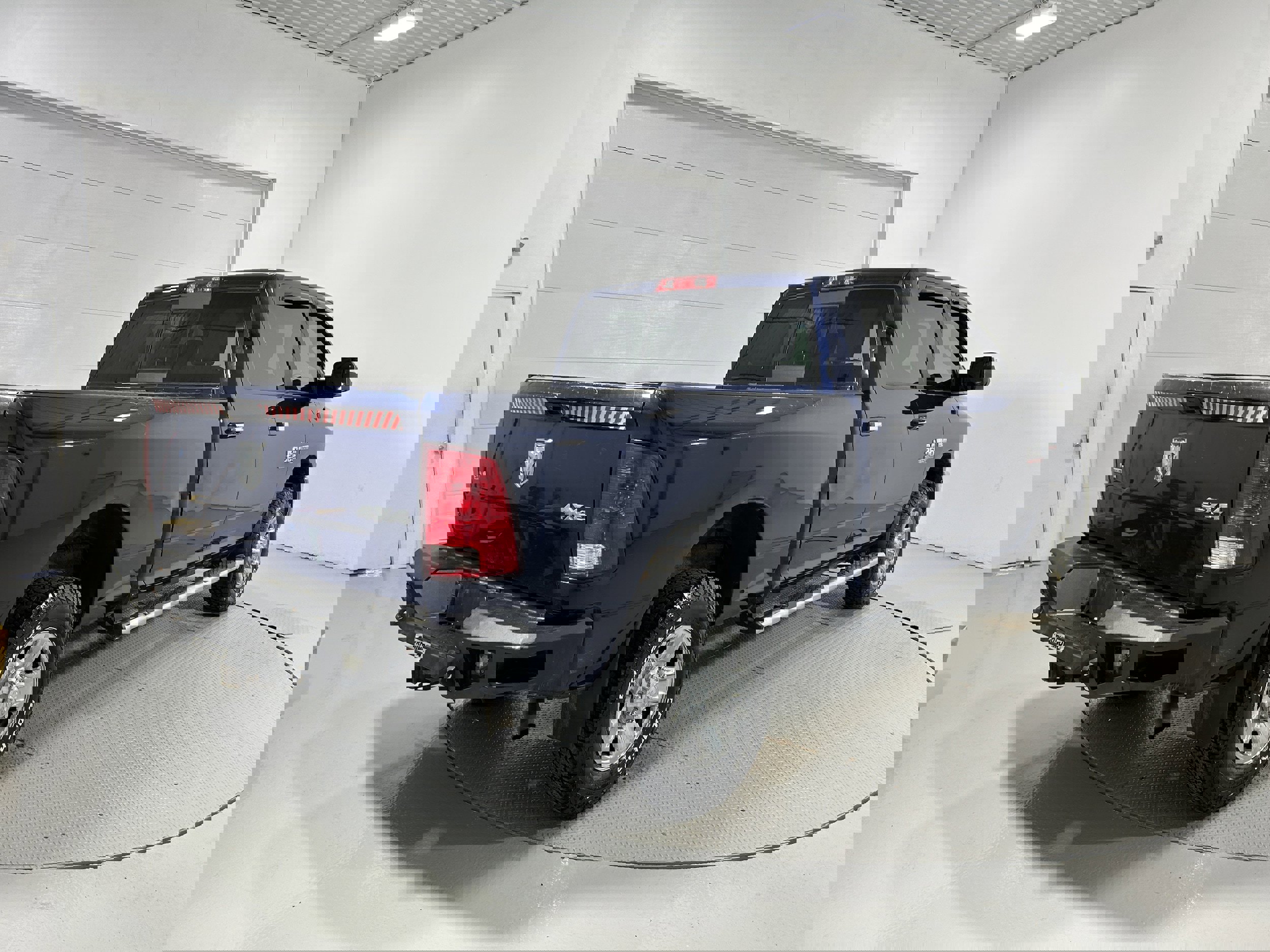 Used 2018 RAM 2500 SLT w/ Snow Chief Group image 30