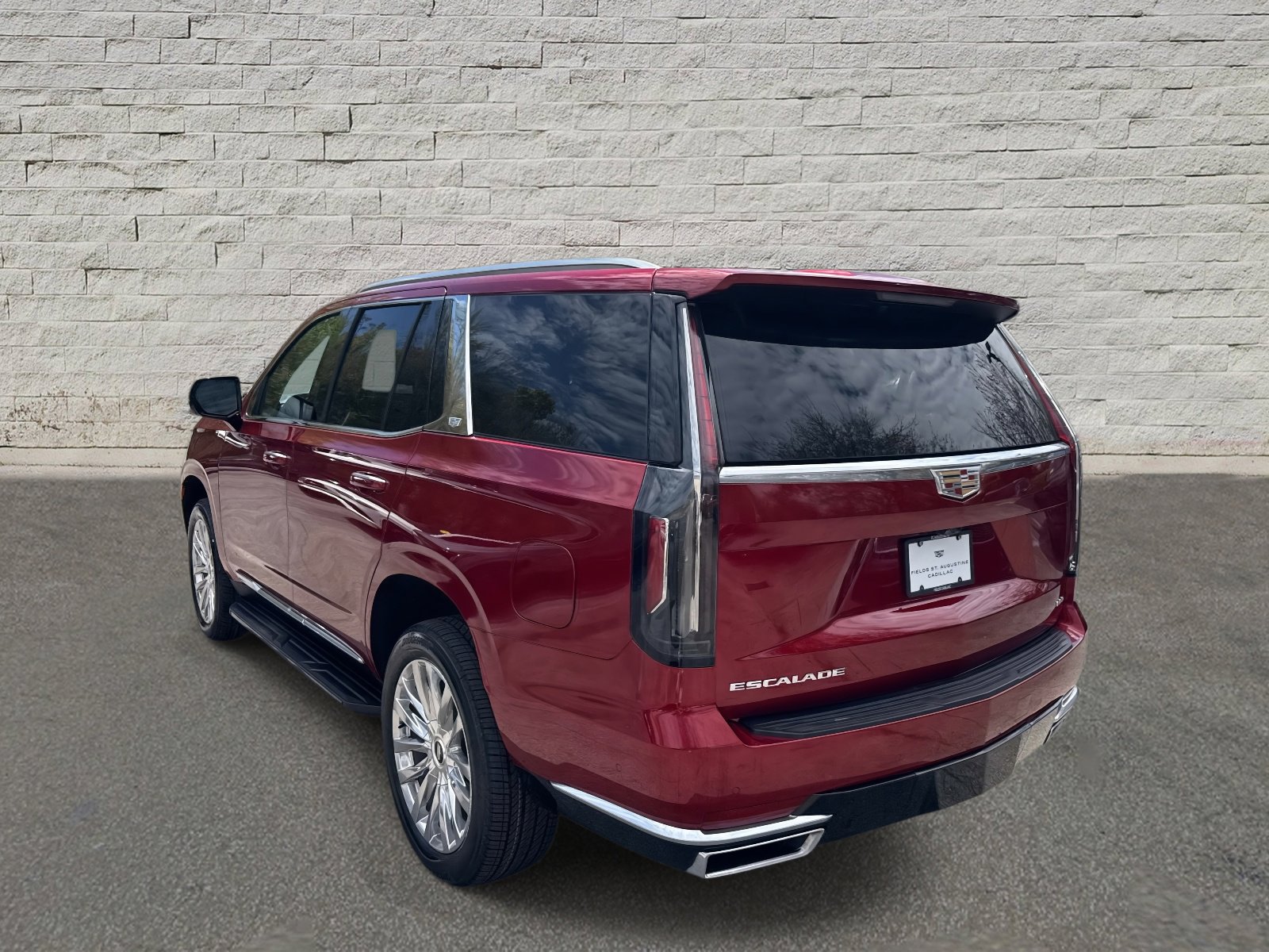 Certified 2023 Cadillac Escalade Premium Luxury image 7