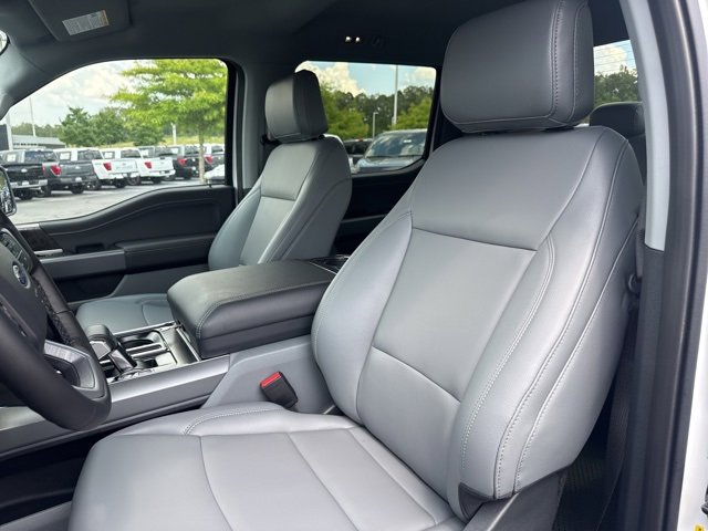 New 2025 Ford F150 Lightning Flash image 20