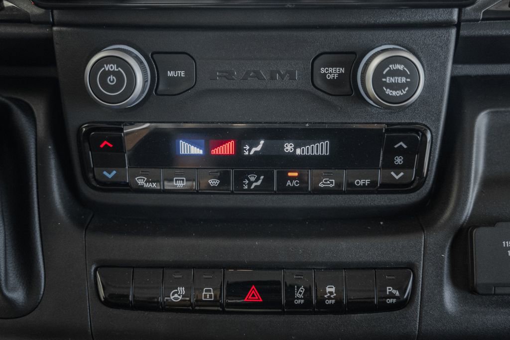 New 2025 RAM ProMaster 1500 w/ Premium Convenience Group FWD image 22