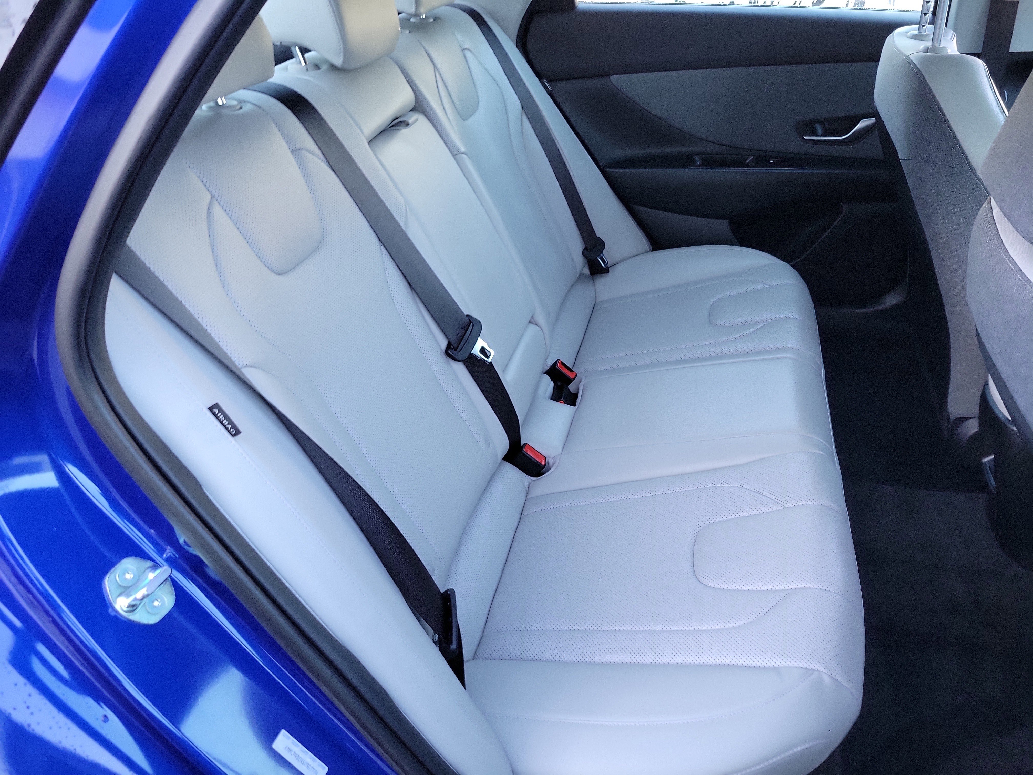 Certified 2025 Hyundai Elantra Limited image 20