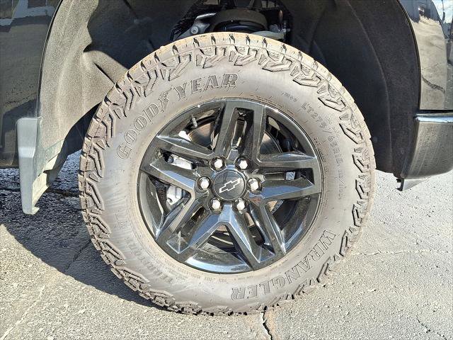 Used 2024 Chevrolet Silverado 1500 LT Trail Boss image 25