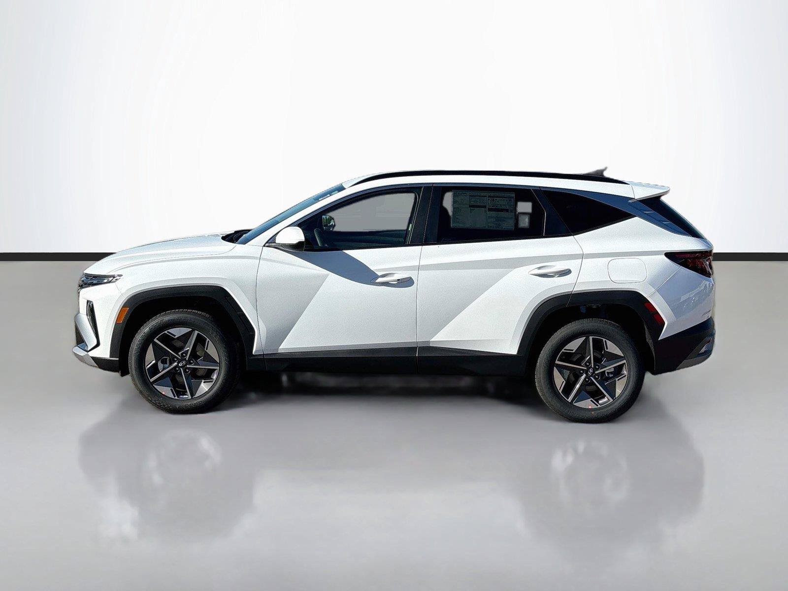 New 2026 Hyundai Tucson SEL Plus AWD/4WD image 8
