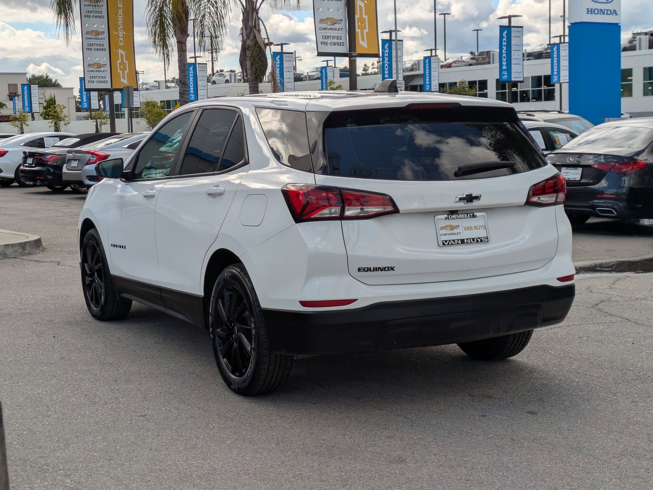 Certified 2024 Chevrolet Equinox LS w/ Sport Edition image 7
