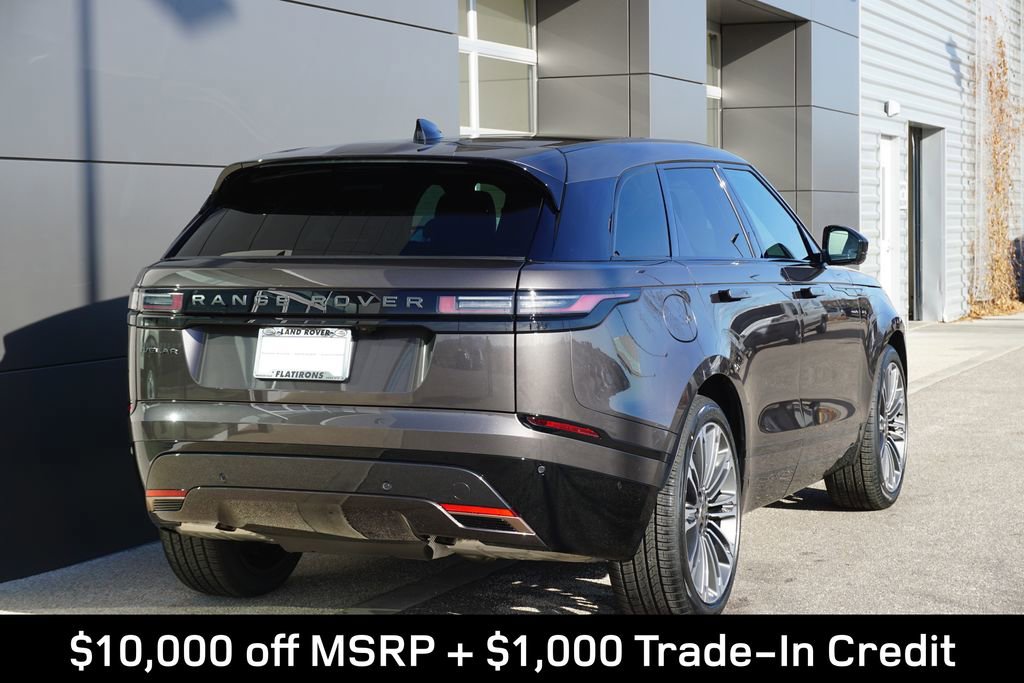 New 2025 Land Rover Range Rover Velar Dynamic SE image 2