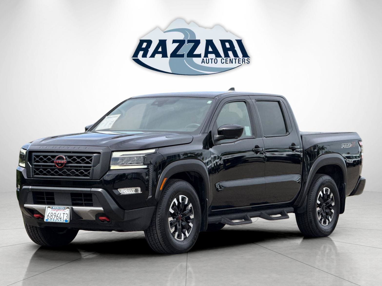Used 2023 Nissan Frontier Pro-X w/ Pro Convenience Package RWD image 7