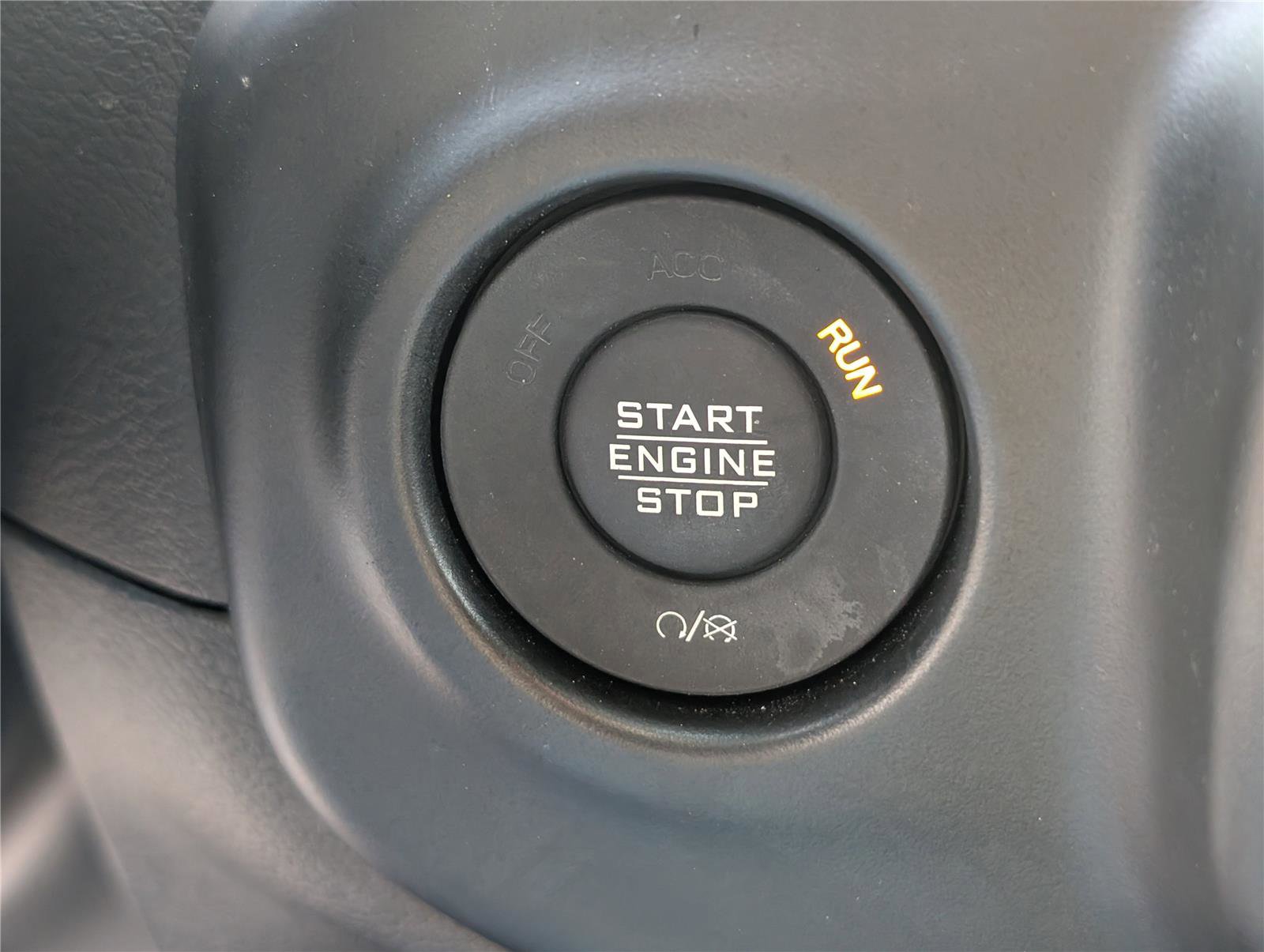 Used 2022 Jeep Wrangler Sport S image 21