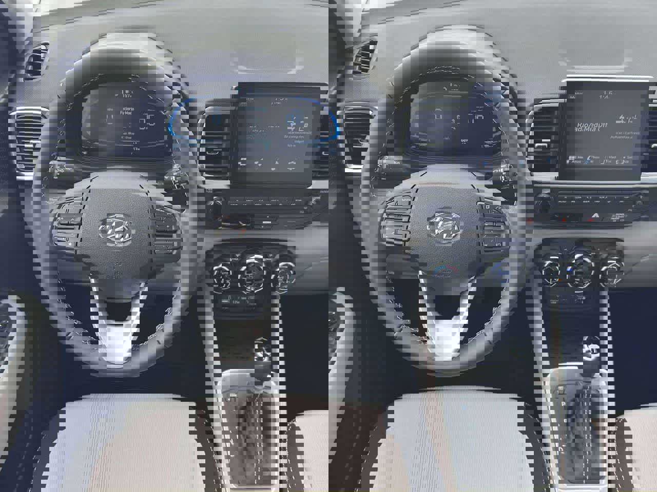 New 2026 Hyundai Venue SEL image 18