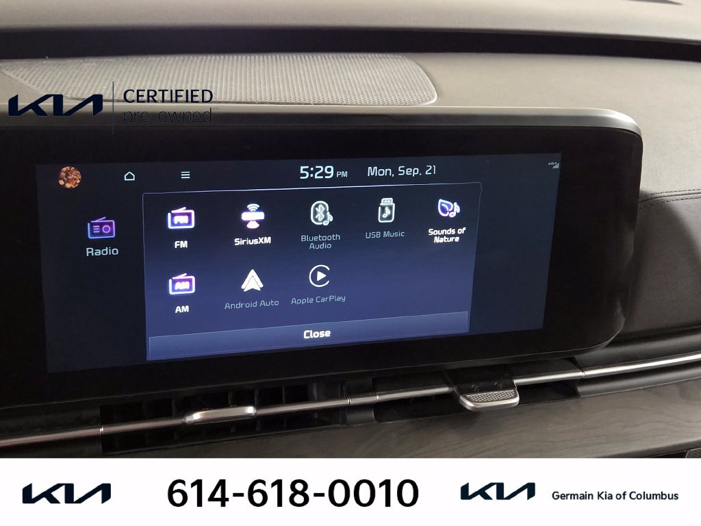 Certified 2023 Kia Carnival SX FWD image 23