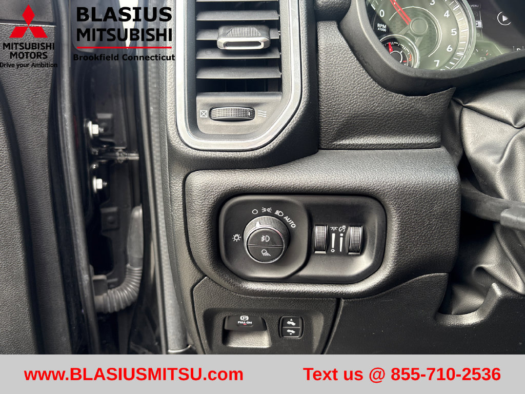 Used 2023 RAM 1500 Laramie AWD/4WD image 22