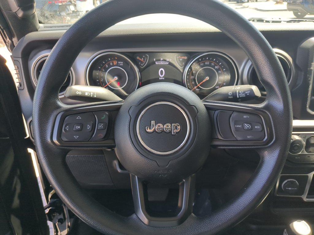 Used 2022 Jeep Gladiator Sport AWD/4WD image 29