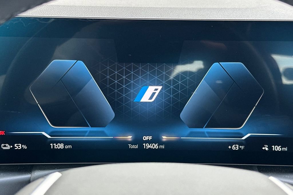 Used 2023 BMW i4 eDrive35 w/ Parking Assistance Package image 28