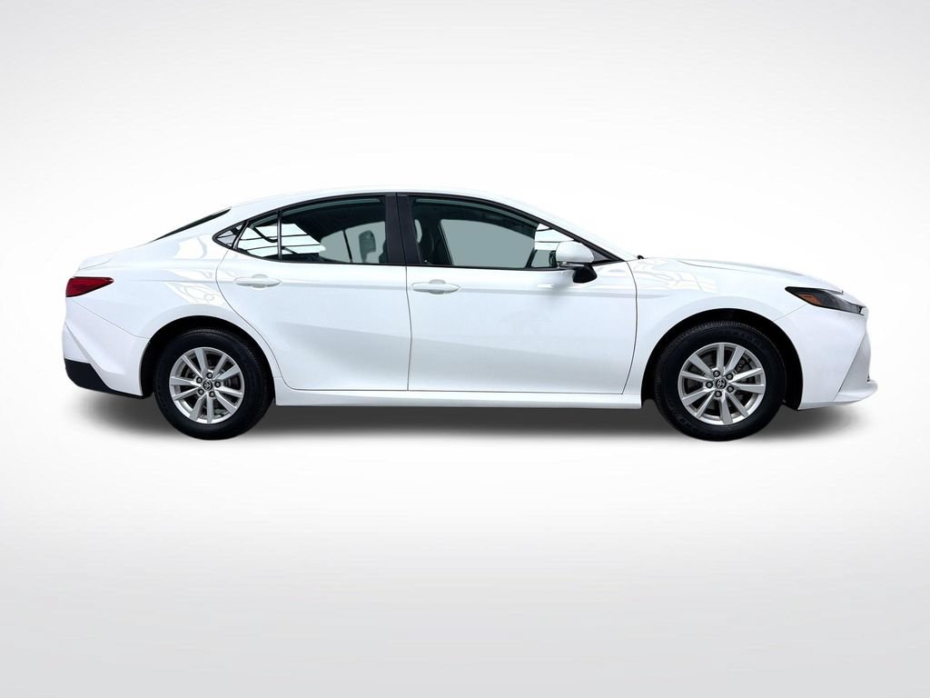 Used 2025 Toyota Camry LE w/ Convenience Package AWD/4WD image 13