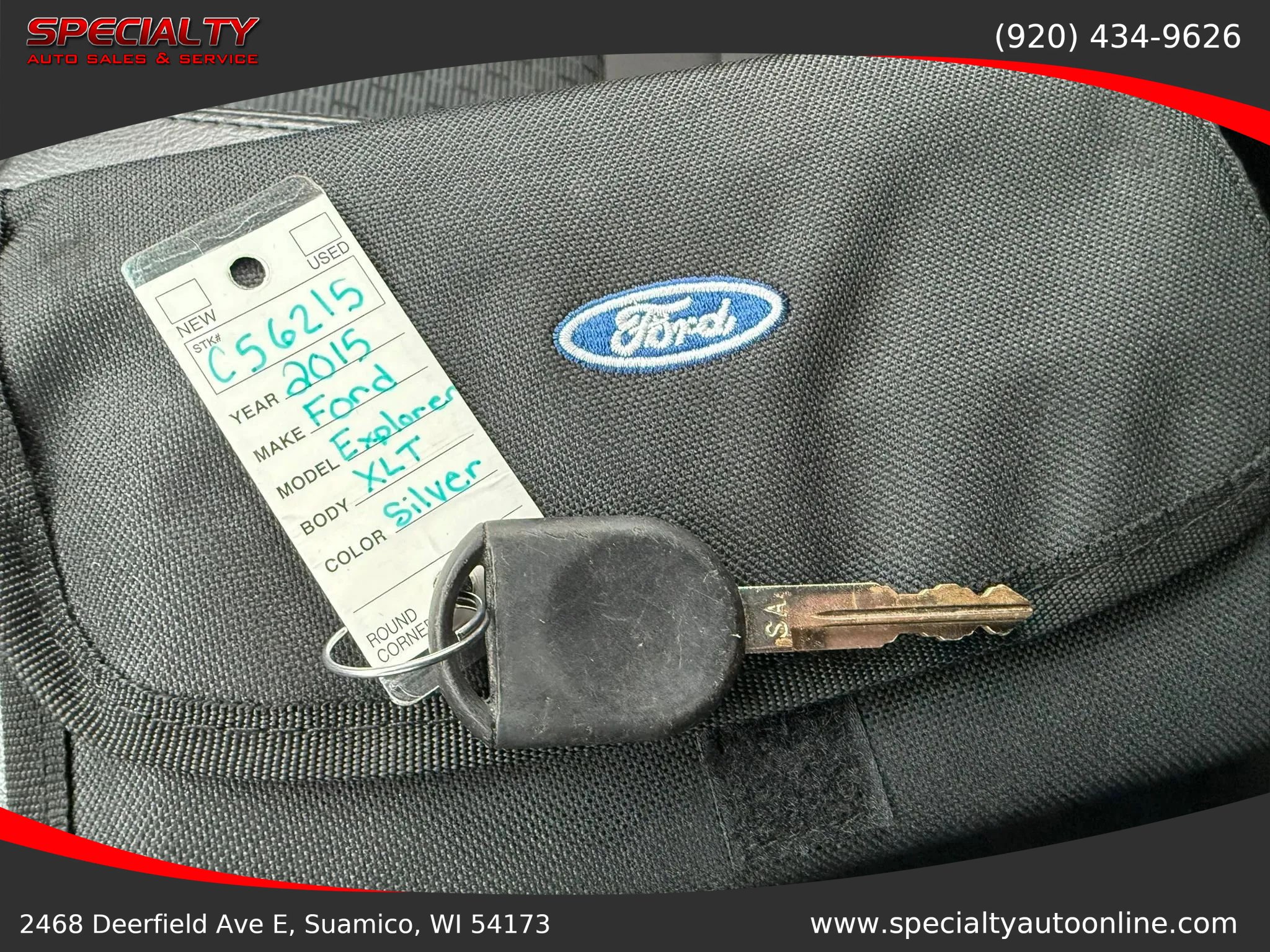 Used 2015 Ford Explorer XLT image 30