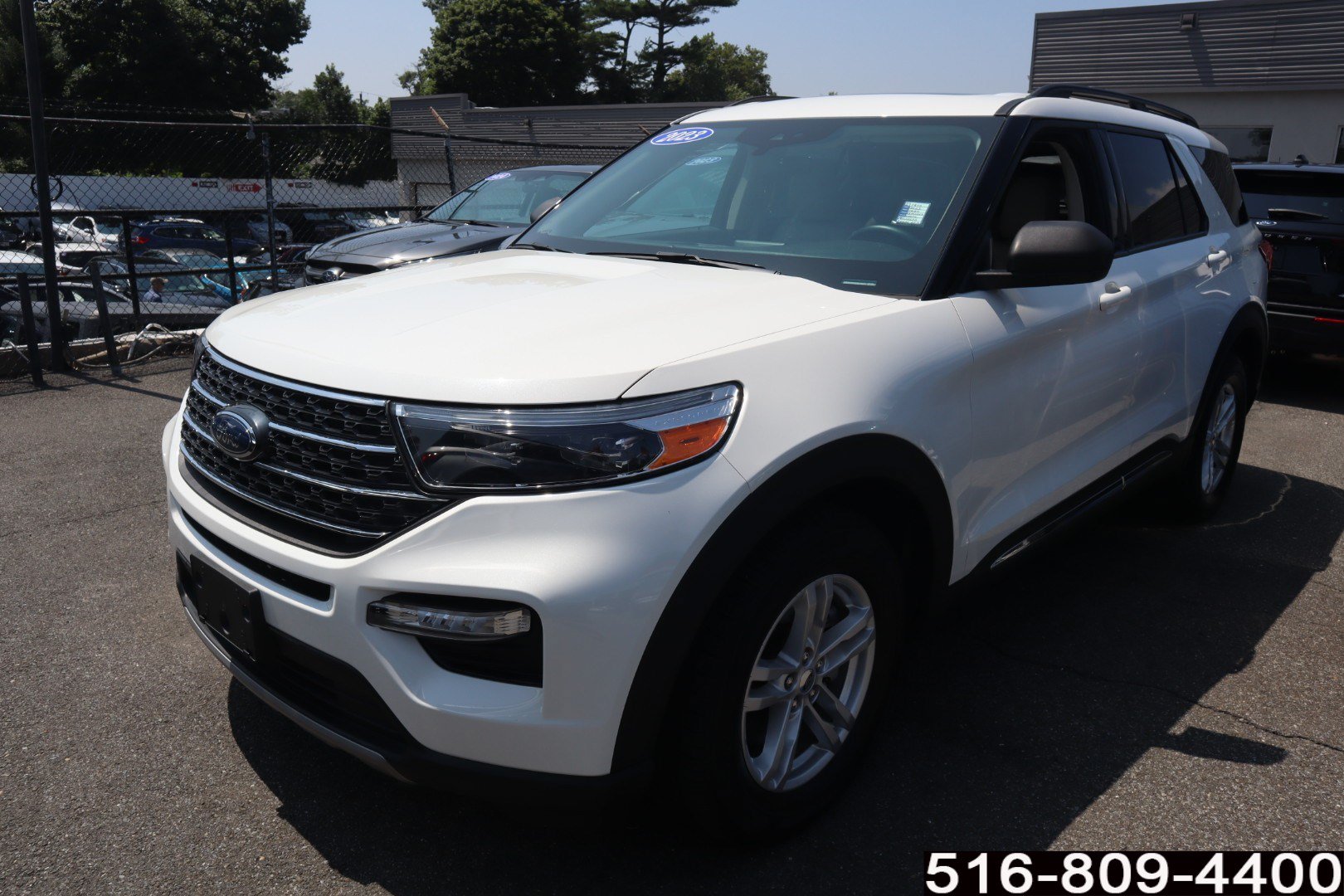 Used 2023 Ford Explorer XLT w/ Equipment Group 202A AWD/4WD image 6