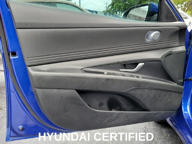 Certified 2023 Hyundai Elantra SEL w/ Convenience Package FWD image 11