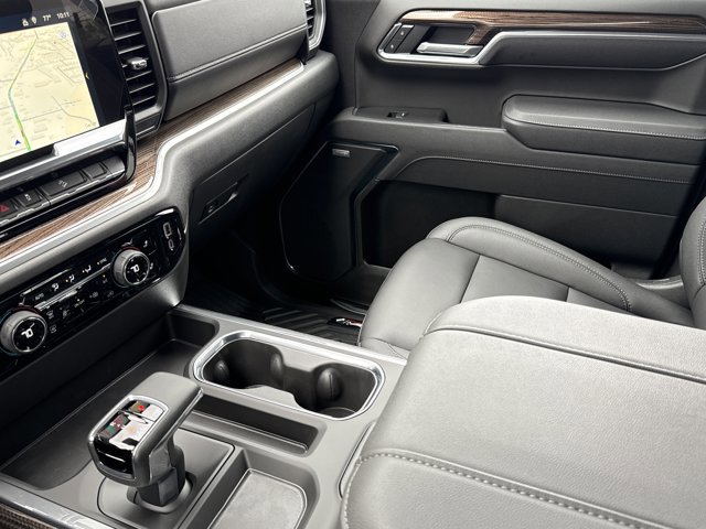 Used 2026 Chevrolet Silverado 1500 LT Trail Boss w/ Convenience Package II AWD/4WD image 22