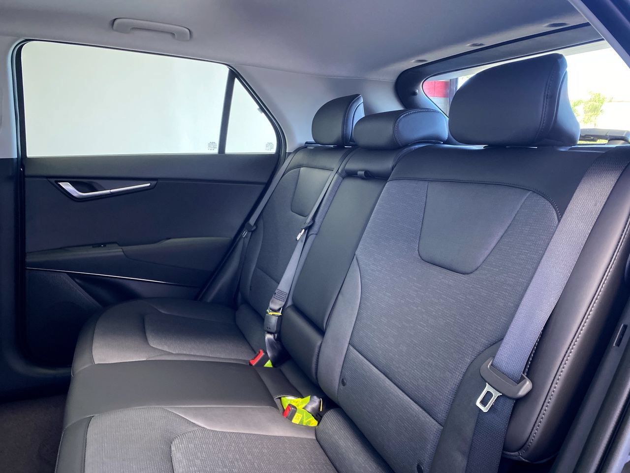 New 2026 Kia Niro Wave FWD image 35
