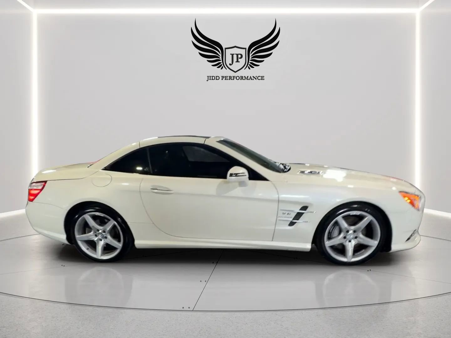 Used 2014 Mercedes-Benz SL 550 image 22
