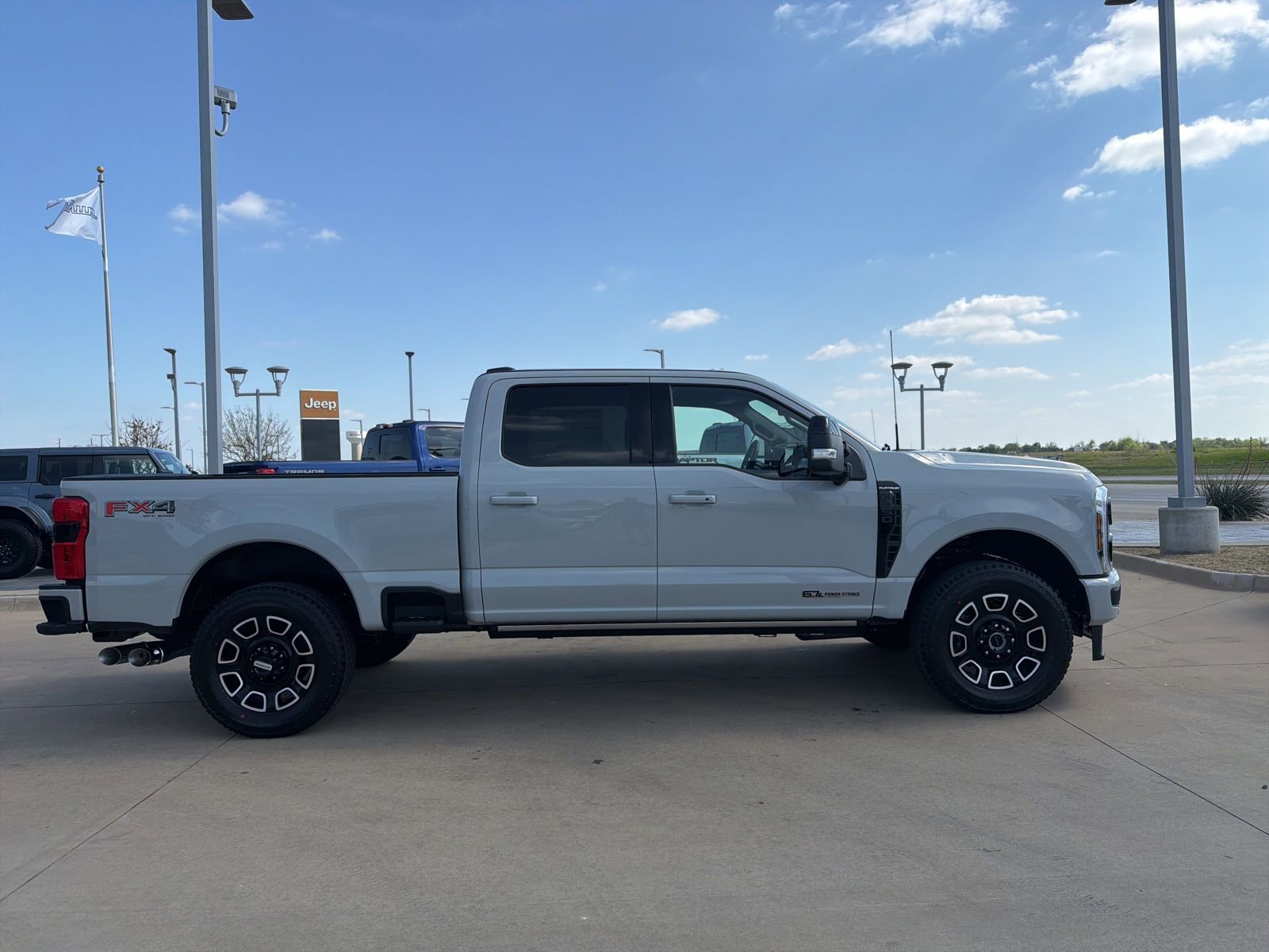 New 2026 Ford F250 Platinum w/ FX4 Off-Road Package image 7