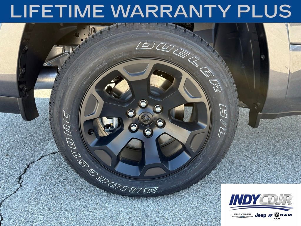 New 2026 RAM 1500 4x4 Crew Cab image 12