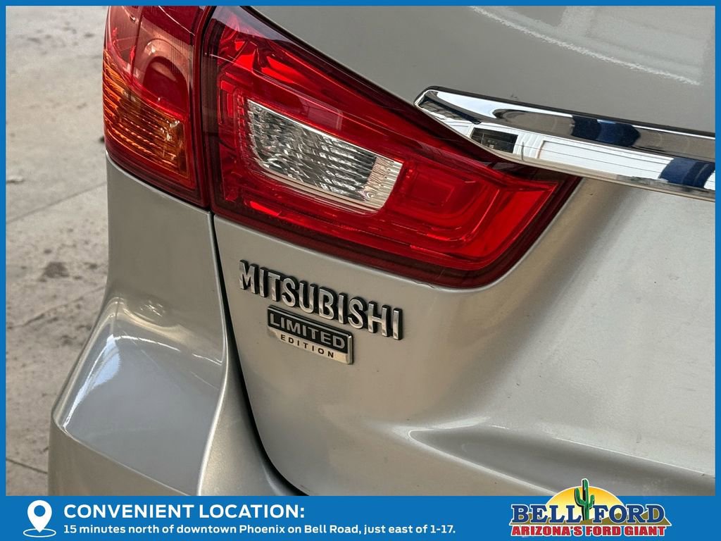 Used 2018 Mitsubishi Outlander Sport ES FWD image 11