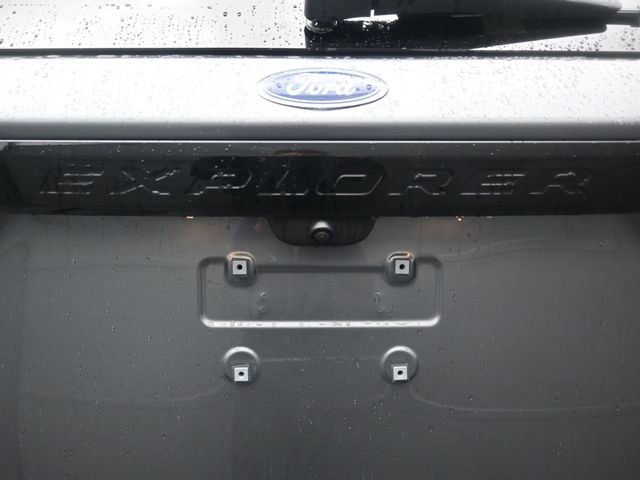 Used 2023 Ford Explorer ST w/ Technology Package image 25