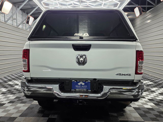 Used 2024 RAM 3500 Tradesman w/ Chrome Appearance Group AWD/4WD image 7