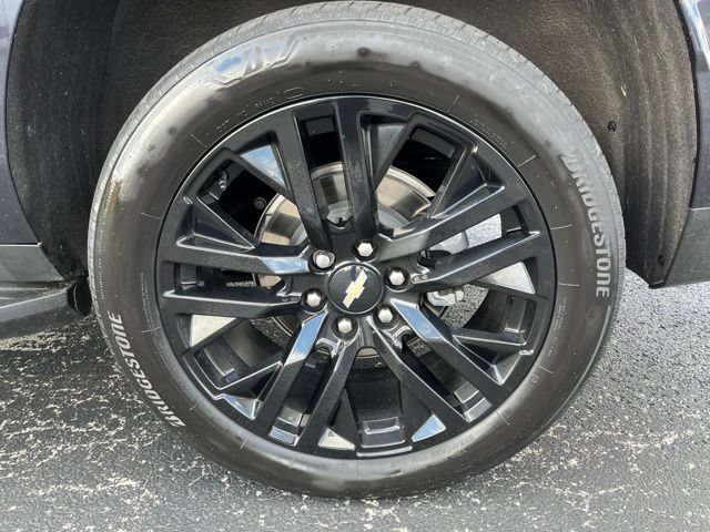 Used 2023 Chevrolet Suburban RST w/ Sport Performance Package AWD/4WD image 20