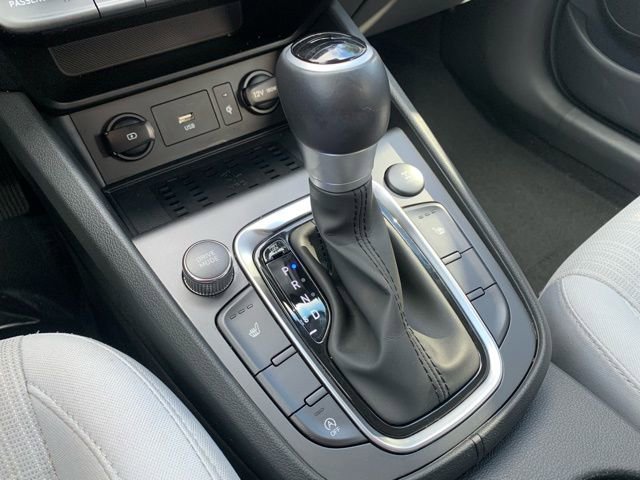 Certified 2023 Hyundai Kona SEL w/ Convenience Package image 25