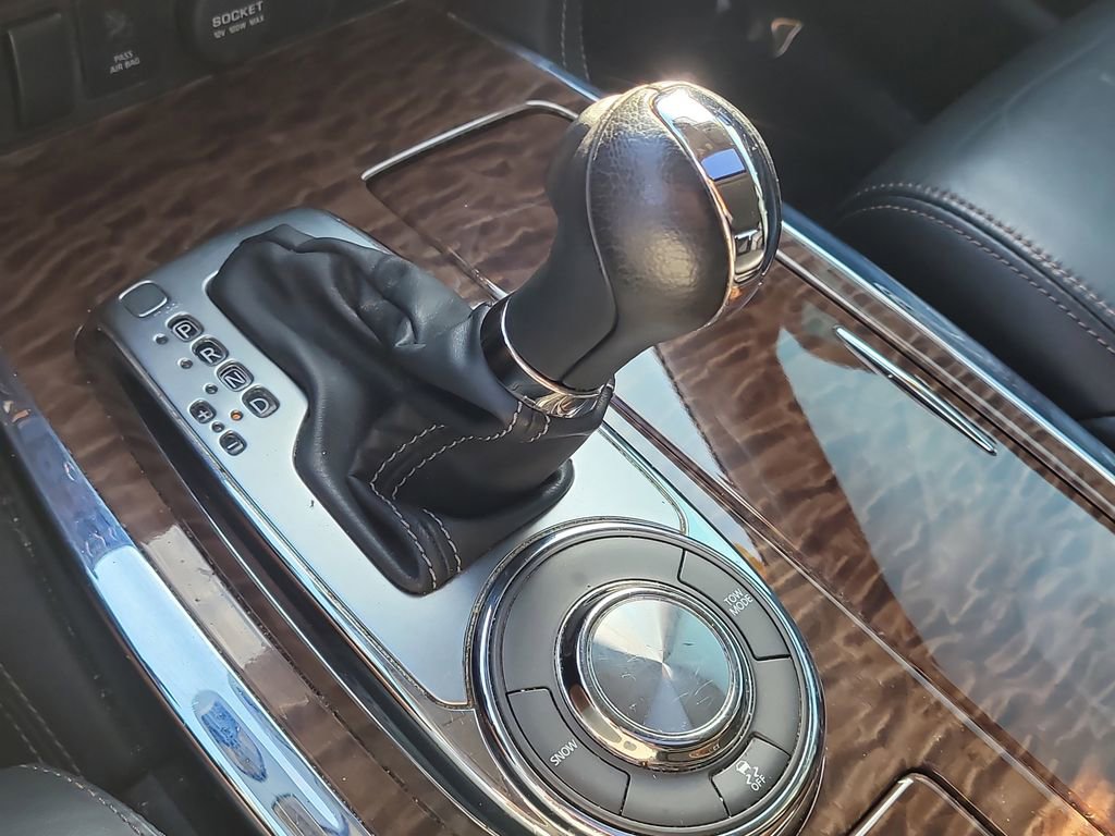 Used 2018 Nissan Armada SL w/ Premium Package image 29
