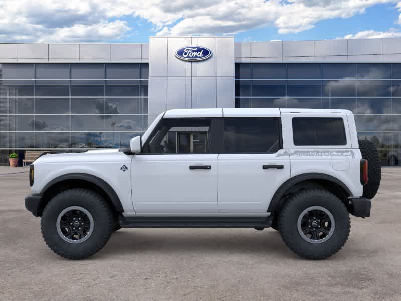 New 2026 Ford Bronco Outer Banks w/ Sasquatch Package AWD/4WD image 3