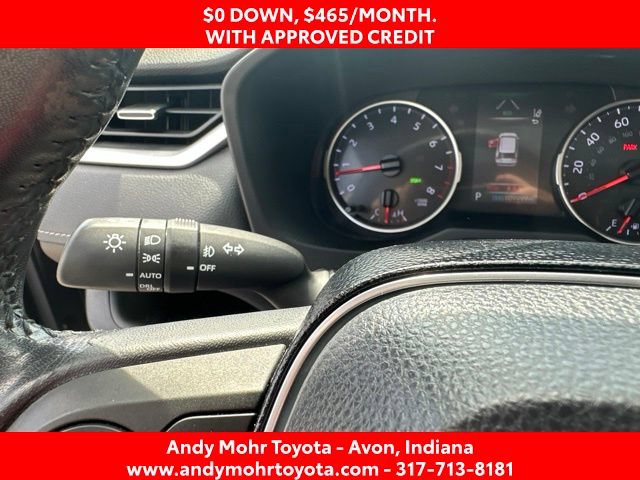 Used 2020 Toyota RAV4 XLE Premium FWD image 17