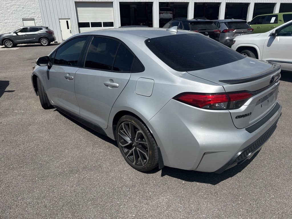 Used 2020 Toyota Corolla XSE FWD image 4