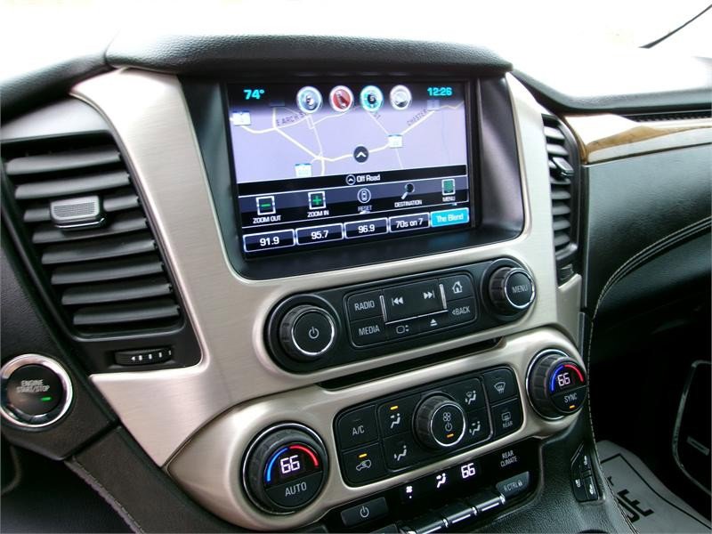 Used 2017 GMC Yukon Denali image 33