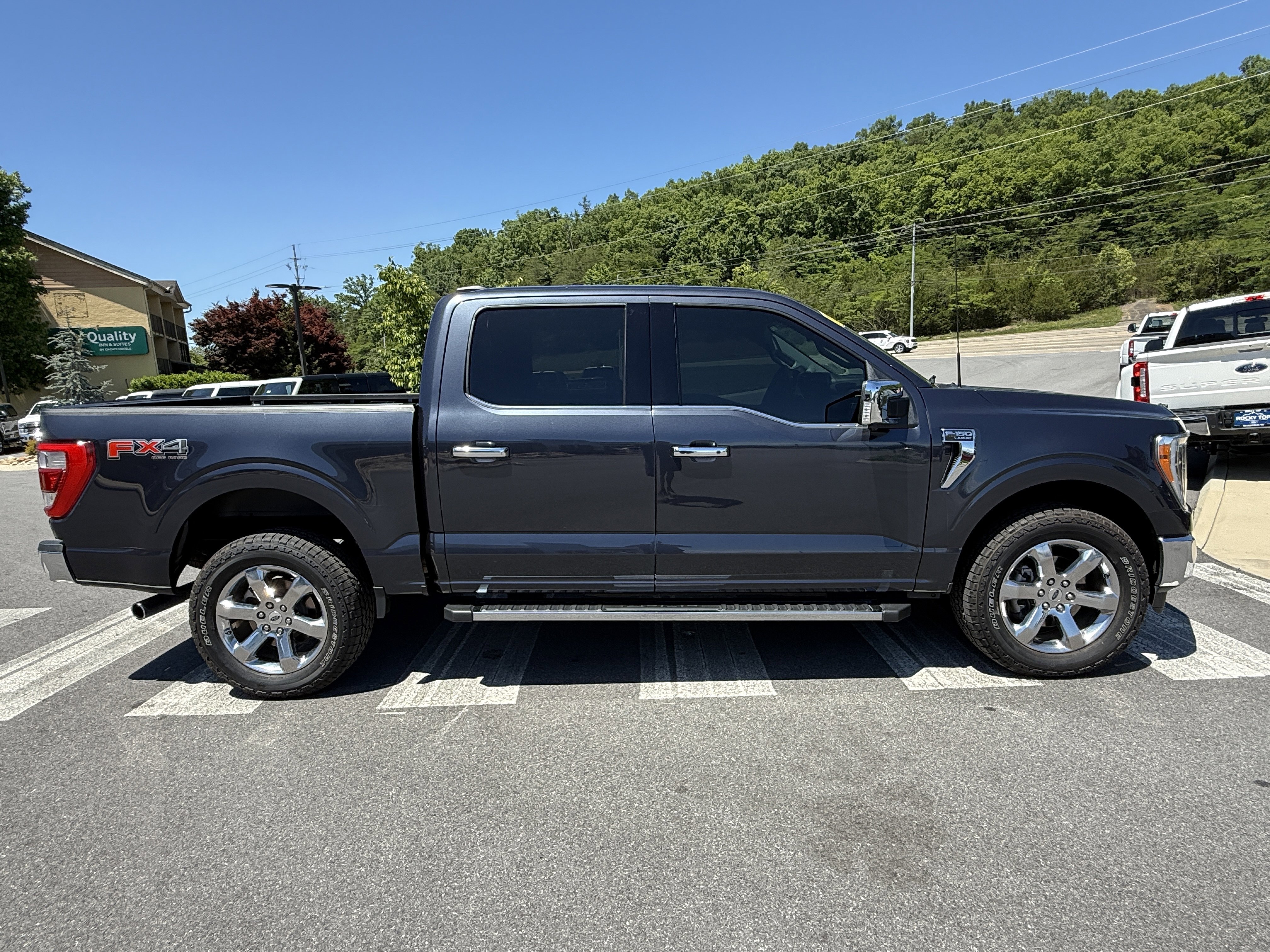 Used 2021 Ford F150 Lariat w/ Max Trailer Tow Package AWD/4WD image 4