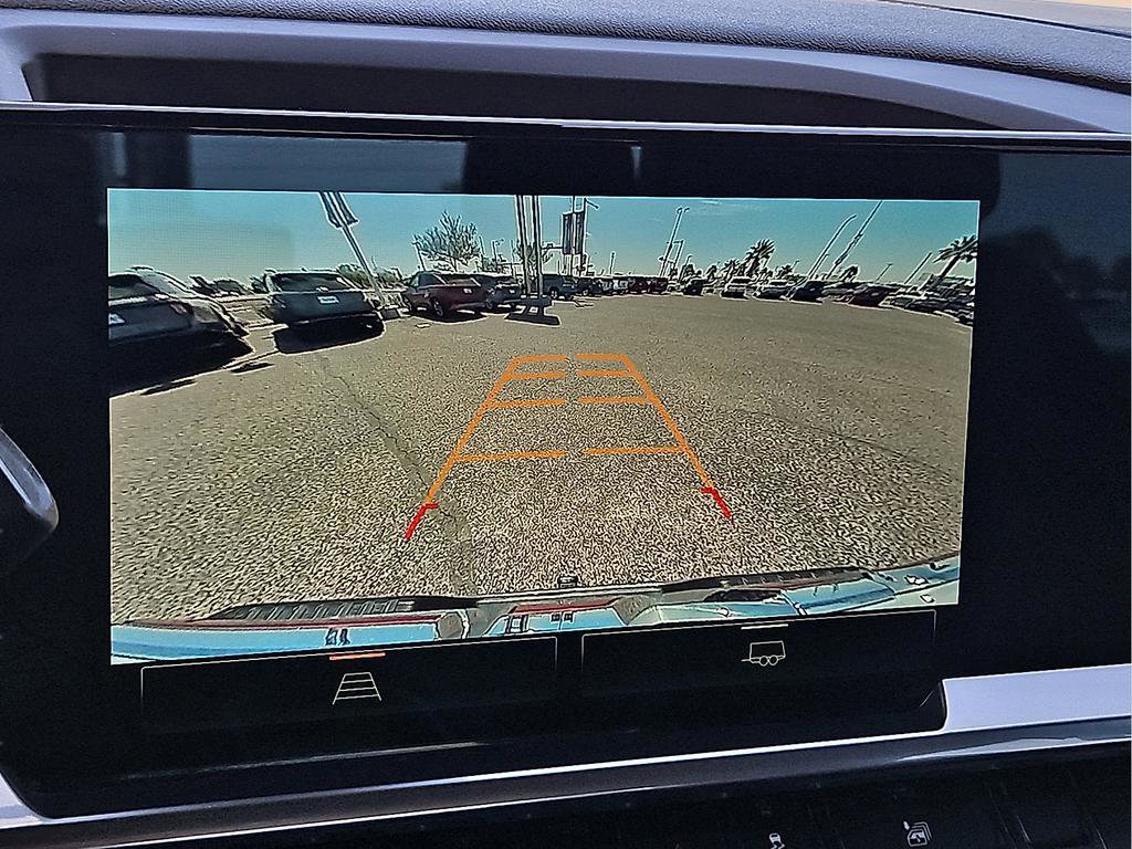 Used 2025 GMC Sierra 1500 SLT image 17