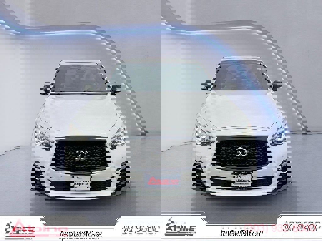 Used 2023 INFINITI Q50 Sensory image 8