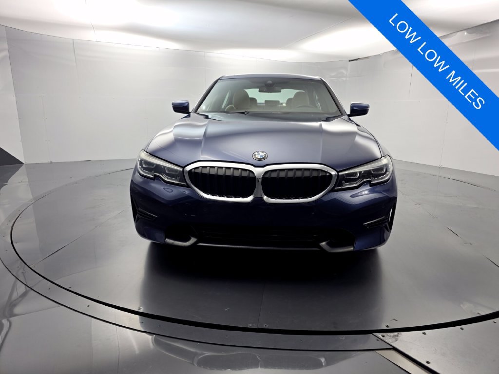 Used 2020 BMW 330i Sedan w/ Convenience Package RWD image 2
