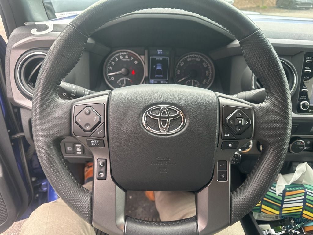 Used 2023 Toyota Tacoma TRD Sport AWD/4WD image 9